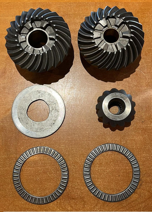 USED Johnson Evinrude Gear Set Forward Reverse & Pinion 347373 347372 5001580