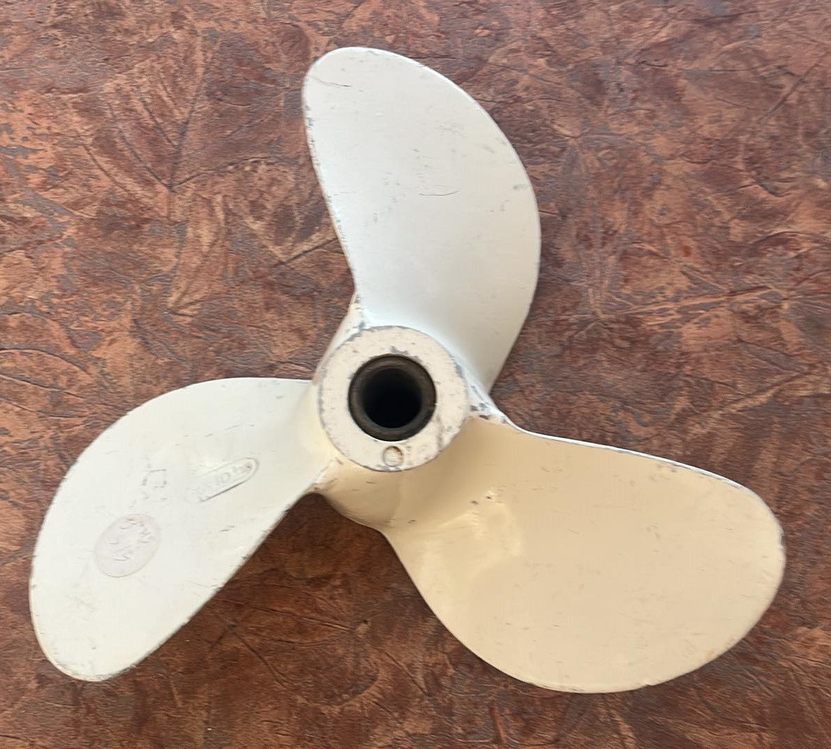 USED Vintage Johnson Evinrude 9 x 10 1/2P Aluminum 3 Blade Propeller